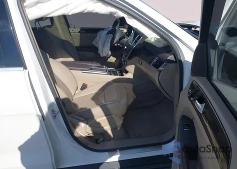 2014 Mercedes-Benz Ml 350 z USA, uszkodzony, nr VIN 4JGDA5JB8EA298595